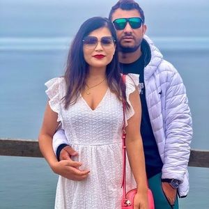 Meet your Posher, Bhandari